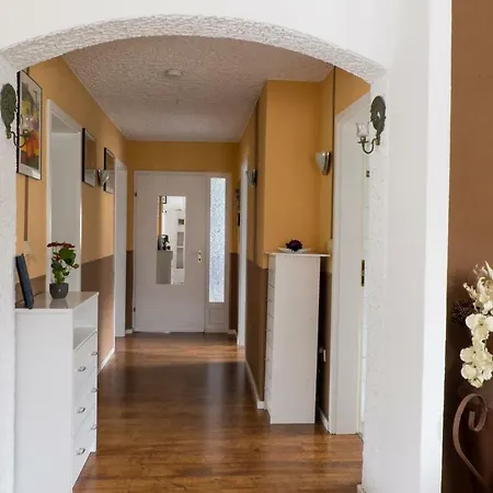 Sehr Schoene Am Starkenbrunnen Apartment *